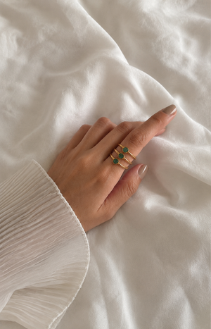 ANILLO TRES ESMERALDAS